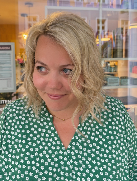 Elisa Dolezel — Mama Creator Strategin